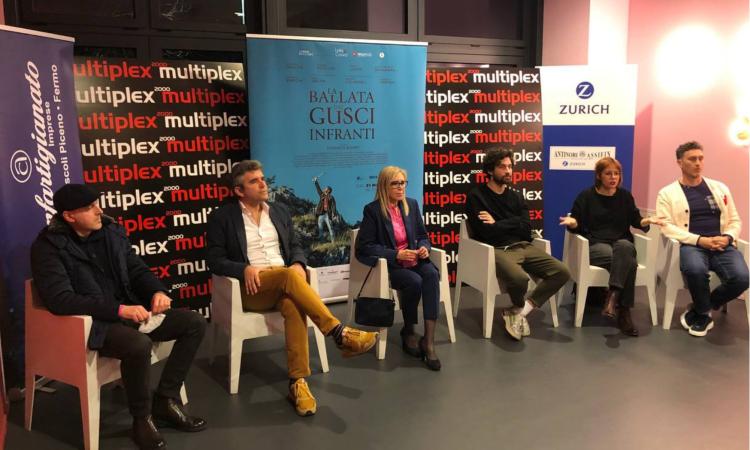 Macerata, l'anteprima nazionale de "La ballata dei gusci infranti" riempie tre sale del Multiplex Macerata, l'anteprima nazionale de "La ballata dei gusci infranti" riempie tre sale del Multiplex