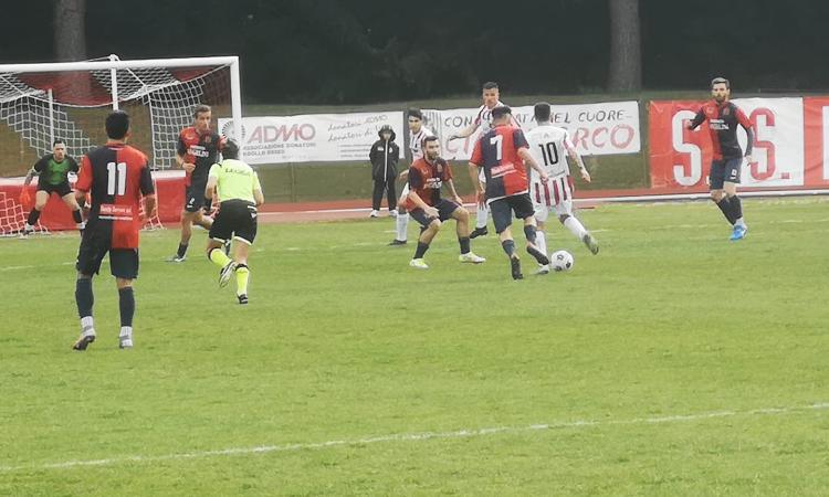 Derby, la Civitanovese espugna l'Helvia Recina per la prima volta nella storia Derby, la Civitanovese espugna l'Helvia Recina per la prima volta nella storia