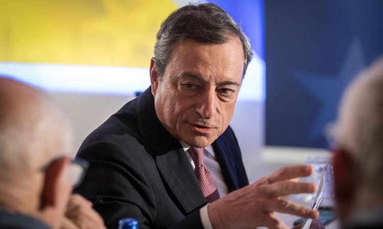 Guerra e crisi economica, all’Italia interessano più le bollette o la difesa della democrazia? Guerra e crisi economica, all’Italia interessano più le bollette o la difesa della democrazia?
