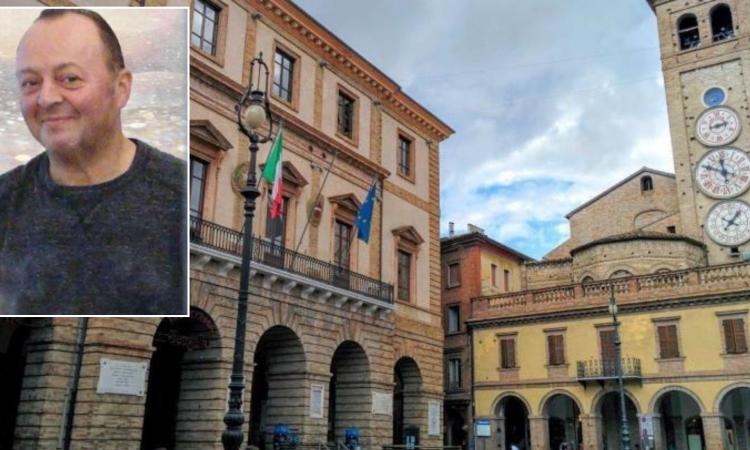 Tolentino, accusa un malore fatale in strada: muore meccanico 61enne Tolentino, accusa un malore fatale in strada: muore meccanico 61enne