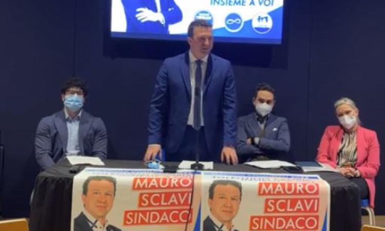 Tolentino, Mauro Sclavi presenta il terzo polo civico: "Abituatevi a un'idea diversa di amministrare"