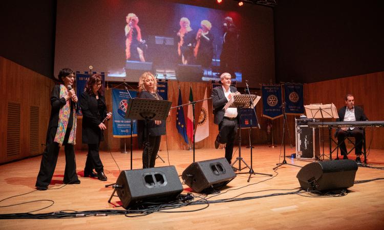 L'armonica a bocca come mezzo per fisioterapia respiratoria: un successo l'evento "Respiro e musica" L'armonica a bocca come mezzo per fisioterapia respiratoria: un successo l'evento "Respiro e musica"