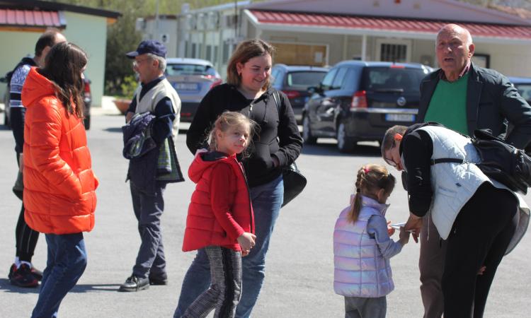 Muccia, il cuore oltre il sisma. "Aiutiamo chi fugge dalla guerra in Ucraina" (REPORTAGE) Muccia, il cuore oltre il sisma. "Aiutiamo chi fugge dalla guerra in Ucraina" (REPORTAGE)