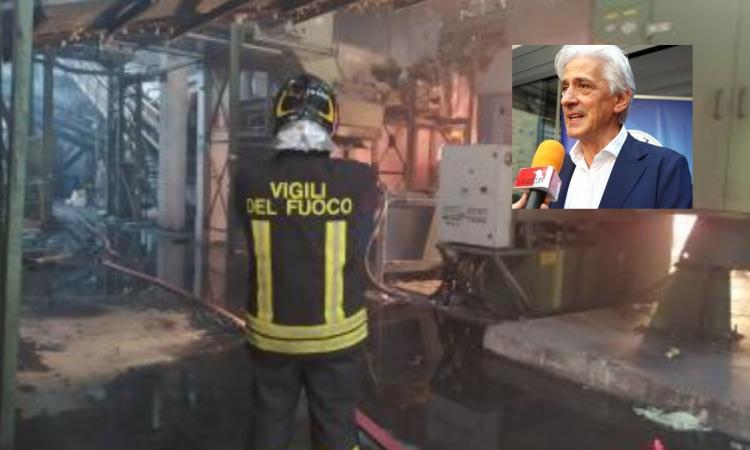Incendio Cosmari, Parcaroli: "Stiamo lavorando per evitare problemi ambientali" Incendio Cosmari, Parcaroli: "Stiamo lavorando per evitare problemi ambientali"