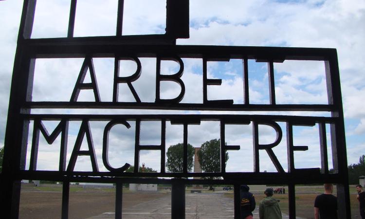 Due maceratesi tra gli oltre 500 italiani deportati al campo di concentramento di Sachsenhausen Due maceratesi tra gli oltre 500 italiani deportati al campo di concentramento di Sachsenhausen