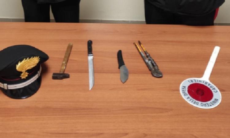 Martellata in testa al 'rivale' in amore: richiesti 200.000 euro di risarcimento