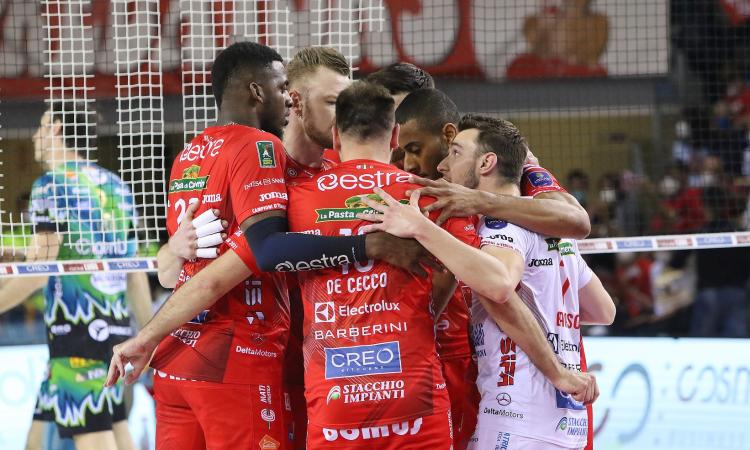 Volley, la Lube Civitanova sogna di vincere lo scudetto a Perugia: come seguire gara 3 in diretta tv Volley, la Lube Civitanova sogna di vincere lo scudetto a Perugia: come seguire gara 3 in diretta tv