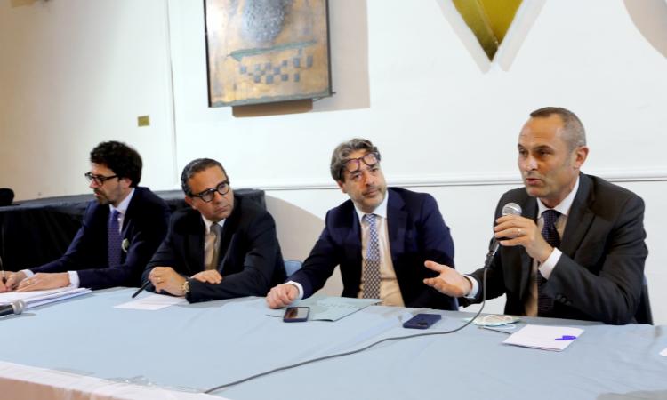 Macerata, giustizia e referendum: Costa e Siddi a confronto in un convegno (FOTO) Macerata, giustizia e referendum: Costa e Siddi a confronto in un convegno (FOTO)