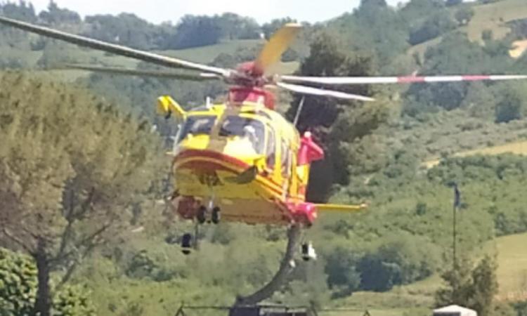 Escursione sui Sibillini si trasforma in tragedia: muore un uomo di 59 anni Escursione sui Sibillini si trasforma in tragedia: muore un uomo di 59 anni