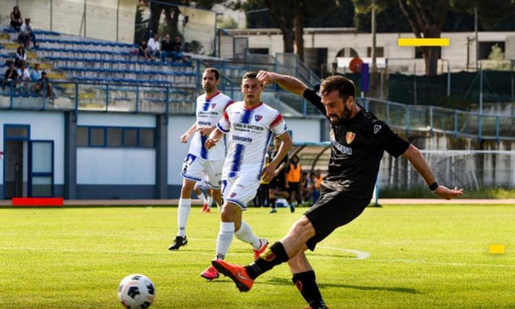 La Recanatese cade 3 a 0 e il Notaresco si lascia alle spalle il fondo classifica La Recanatese cade 3 a 0 e il Notaresco si lascia alle spalle il fondo classifica