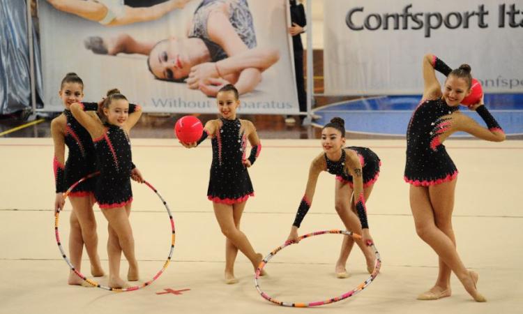 Sarnano ospita le finali nazionali di ginnastica ritmica: 320 atlete attese al Palasport Sarnano ospita le finali nazionali di ginnastica ritmica: 320 atlete attese al Palasport
