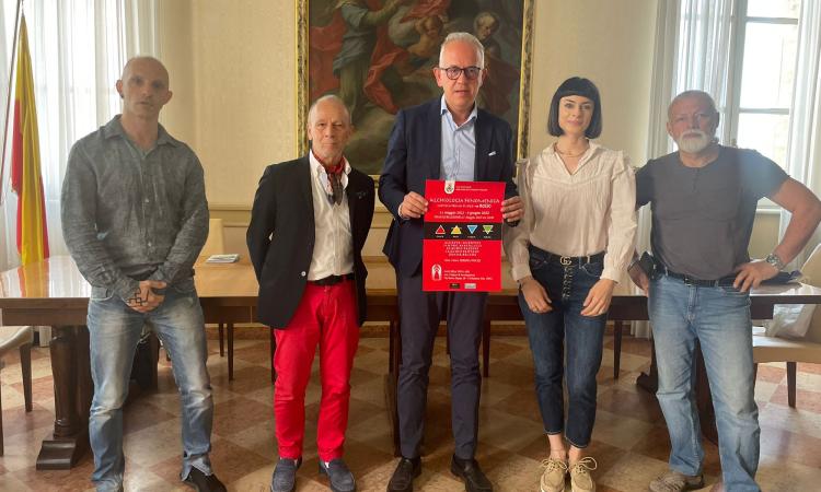 Cvitanova, omaggio ad Alceste Lucentini con la mostra "Alcheologia Fenomenica” Cvitanova, omaggio ad Alceste Lucentini con la mostra "Alcheologia Fenomenica”