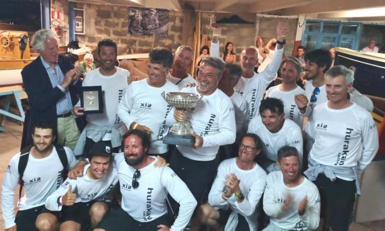 Vela, la Tre Golfi Sailing Week parla civitanovese: Serafini campione del Mediterraneo con "Xio" Vela, la Tre Golfi Sailing Week parla civitanovese: Serafini campione del Mediterraneo con "Xio"