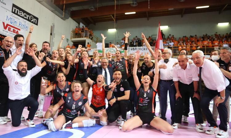 La Cbf Balducci HR Macerata si laurea campione e conquista per la prima volta l'A1: Fontescodella impazzisce