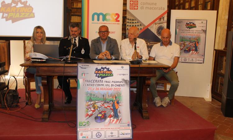 Tappa a Macerata per "Karting in Piazza": imparare l'educazione stradale divertendosi