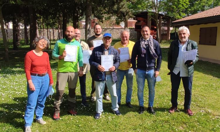 Abilitazione alla raccolta dei funghi: a Pieve Torina la consegna degli attestati Abilitazione alla raccolta dei funghi: a Pieve Torina la consegna degli attestati
