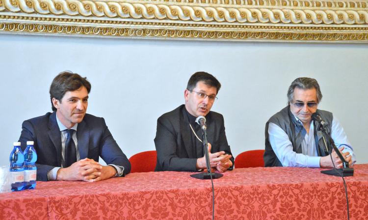 Acquaroli incontra il maestro Muti a Loreto: al via nelle Marche la serie di concerti 'Le vie dell’amicizia' Acquaroli incontra il maestro Muti a Loreto: al via nelle Marche la serie di concerti 'Le vie dell’amicizia'