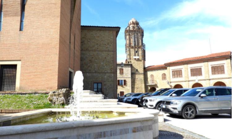 Dai food truck al pecorino e la mela rosa dei Sibillini: Gualdo diventa protagonista Dai food truck al pecorino e la mela rosa dei Sibillini: Gualdo diventa protagonista