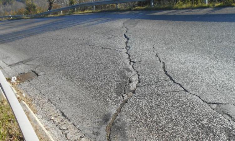 Macerata, nuovo manto stradale in via Mattei. Al via i lavori: come cambia la viabilità Macerata, nuovo manto stradale in via Mattei. Al via i lavori: come cambia la viabilità