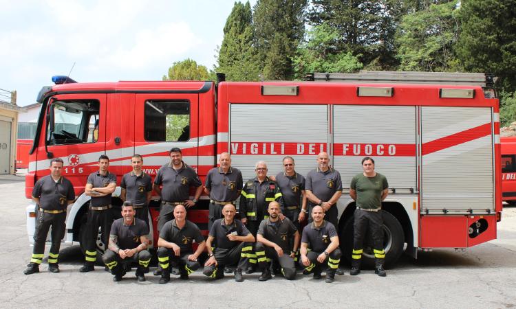 Macerata, il capo squadra Maurizio Ortenzi va in pensione: "Un punto di riferimento per i Vigili del Fuoco"