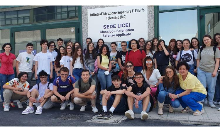 Tolentino, i liceali del Classico "Filelfo" creano il loro blog scolastico Tolentino, i liceali del Classico "Filelfo" creano il loro blog scolastico