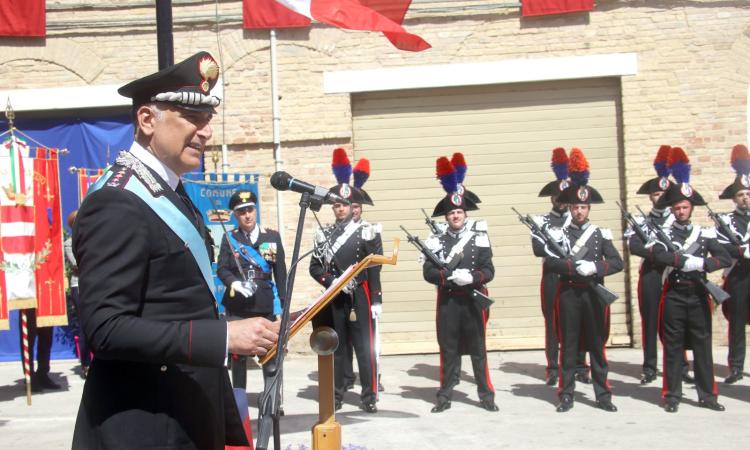 Macerata, i 208 anni dell’Arma dei Carabinieri. “Futuro difficile, siamo al fianco dei cittadini” (GALLERIA FOTOGRAFICA)