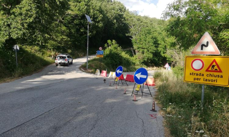 Lavori sulla provinciale 2 "Apirese": chiude ponte, come cambia la viabilità Lavori sulla provinciale 2 "Apirese": chiude ponte, come cambia la viabilità