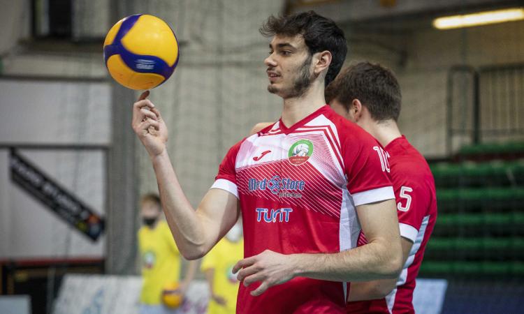 Med Store Tunit, termina l'avventura di Ferri in maglia biancorossa Med Store Tunit, termina l'avventura di Ferri in maglia biancorossa