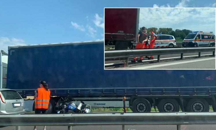 Corridonia, incidente in superstrada: motociclista soccorso in eliambulanza