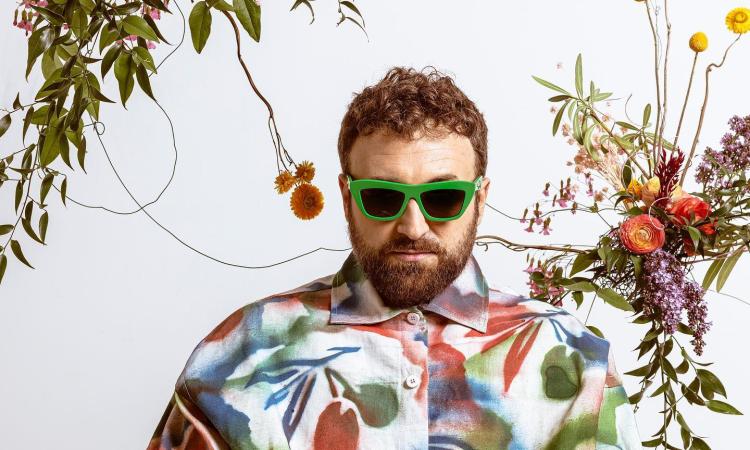 RisorgiMarche 2022, Dargen D’Amico live alla Roccaccia: "Sarà un concerto a impatto zero"