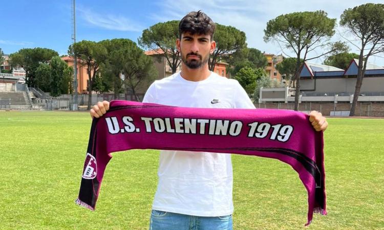 Tolentino, ufficiale: arriva il rinnovo del talento 'made in cremisi' Luca Cicconetti