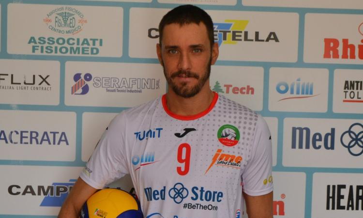 Med Store Tunit cambia regia: l'italoargentino Kindgard sceglie Macerata Med Store Tunit cambia regia: l'italoargentino Kindgard sceglie Macerata