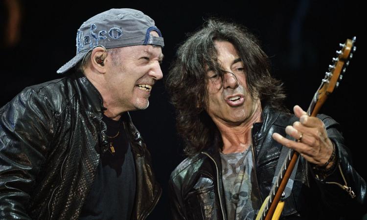 Stef Burns a Mogliano, lo storico chitarrista di Vasco Rossi live alla Rocca