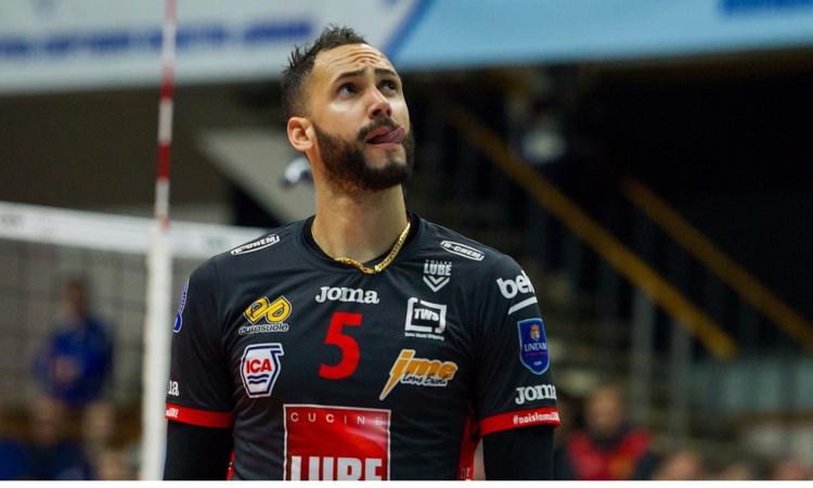 Lube, clamoroso addio: il capitano Juantorena lascia la squadra Lube, clamoroso addio: il capitano Juantorena lascia la squadra