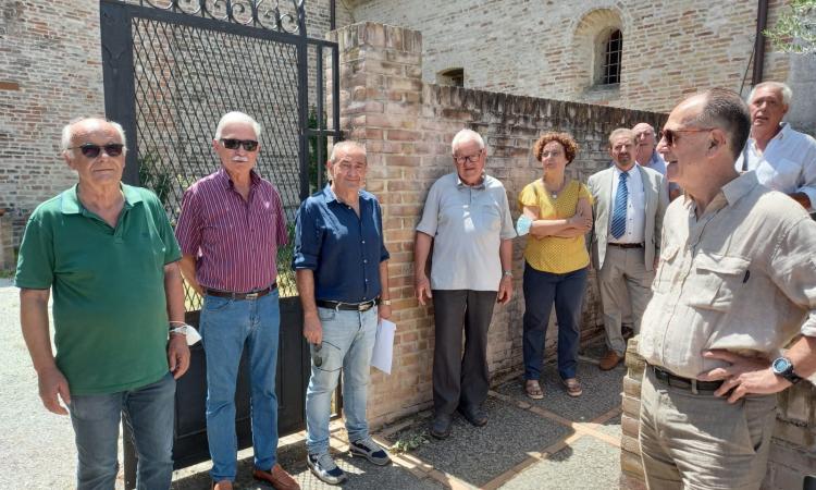 Macerata, ex studenti dell'Istituto Agrario si ritrovano a 50 anni dal diploma
