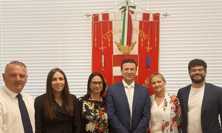 Tolentino, ecco la Giunta Sclavi: Alessia Pupo è la vicesindaco. Per Massi la presidenza del Consiglio Tolentino, ecco la Giunta Sclavi: Alessia Pupo è la vicesindaco. Per Massi la presidenza del Consiglio