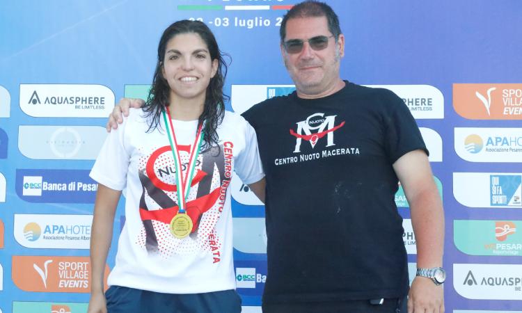 Macerata, la campionessa Maria Chiara Cera cala il poker agli assoluti: un oro e tre argenti Macerata, la campionessa Maria Chiara Cera cala il poker agli assoluti: un oro e tre argenti