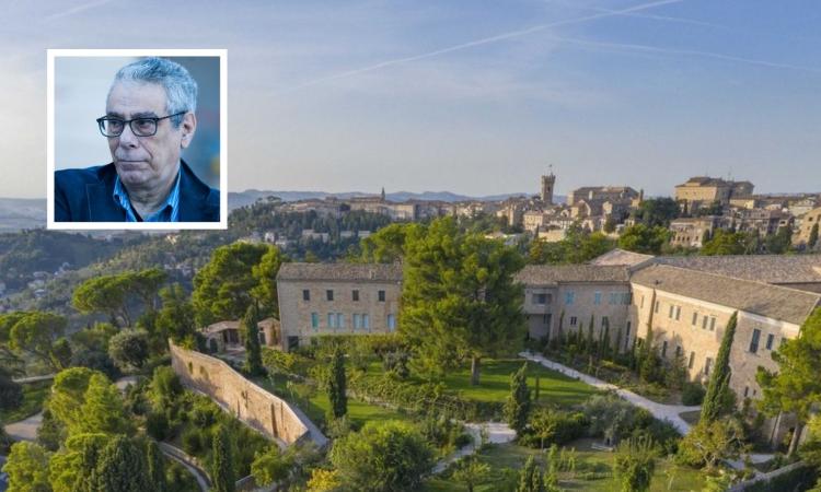 Recanati, al via la sesta edizione de "I Poeti sul Colle": apre domenica la nuova Antologia di Guido Garufi Recanati, al via la sesta edizione de "I Poeti sul Colle": apre domenica la nuova Antologia di Guido Garufi