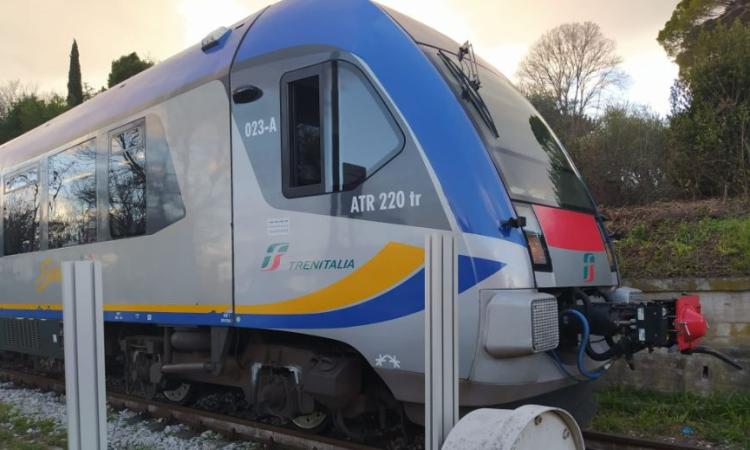 Telefonata choc ai genitori: "Mi getto sotto il treno". Giovane salvato da Polfer e carabinieri
