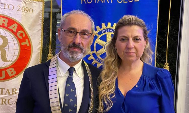 Consegna tablet all'Asp Paolo Ricci: il progetto "Blue Rotary" al servizio delle persone con autismo