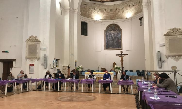 Morrovalle, messa in sicurezza della strada Folgaretti e dimissioni Castignani: il resoconto del consiglio comunale