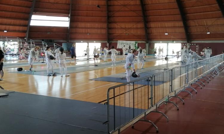 Sarnano, la grande scherma torna al Palasport: oltre 60 giovani al Campus 2022 di fioretto Sarnano, la grande scherma torna al Palasport: oltre 60 giovani al Campus 2022 di fioretto