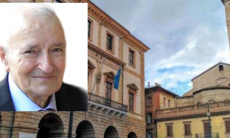 Tolentino piange Pietro Vitali, storico fondatore del ristorante "La Cisterna" Tolentino piange Pietro Vitali, storico fondatore del ristorante "La Cisterna"