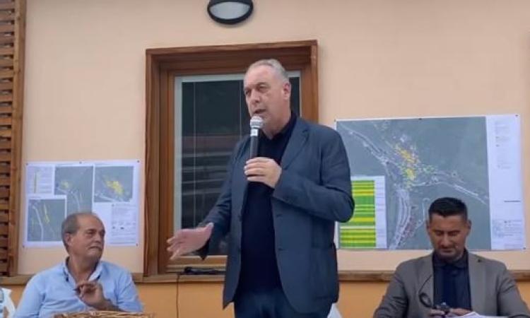 Dimissioni Draghi, Legnini: "Non c'è preoccupazione, governance ricostruzione legittimata" Dimissioni Draghi, Legnini: "Non c'è preoccupazione, governance ricostruzione legittimata"