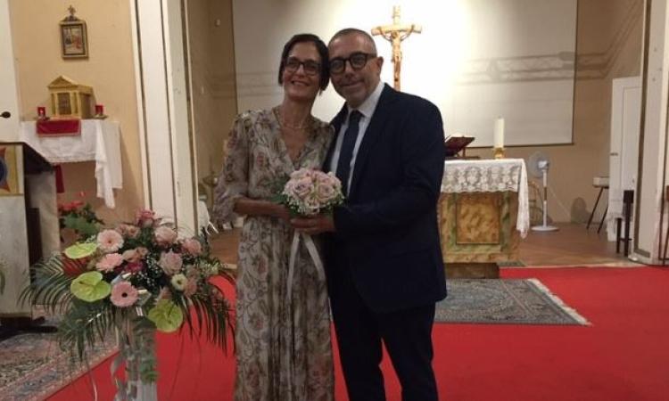 Nozze d'argento a Tolentino: Andrea e Laura festeggiano 25 anni di matrimonio