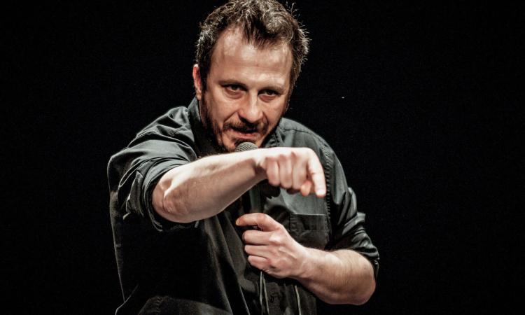 Matelica, Giorgio Montanini al teatro Piermarini con il nuovo spettacolo "Undiceximo"