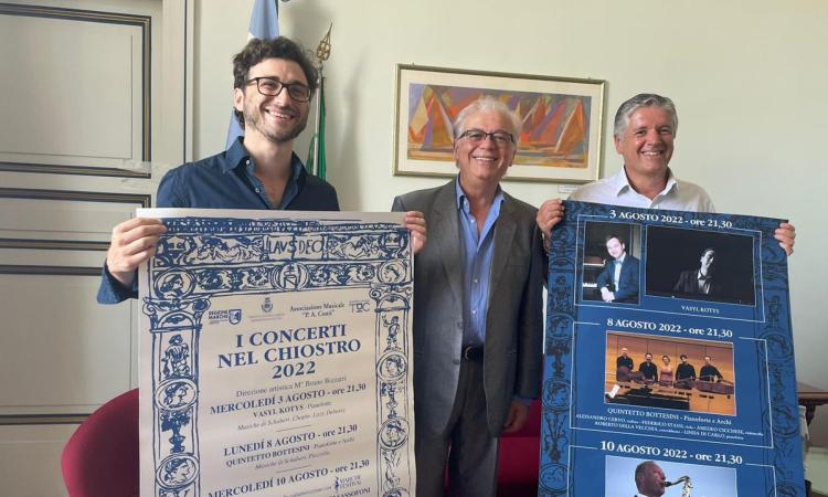 Civitanova, tornano "i Concerti nel Chiostro": il pianista ucraino Kotys apre la rassegna Civitanova, tornano "i Concerti nel Chiostro": il pianista ucraino Kotys apre la rassegna