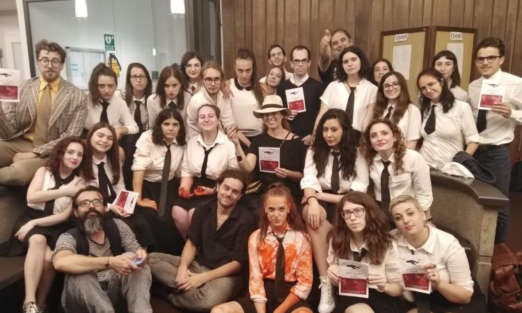UniMc, gli studenti omaggiano Leoncavallo mettendo in scena “Pagliacci. Memorie di un clown”