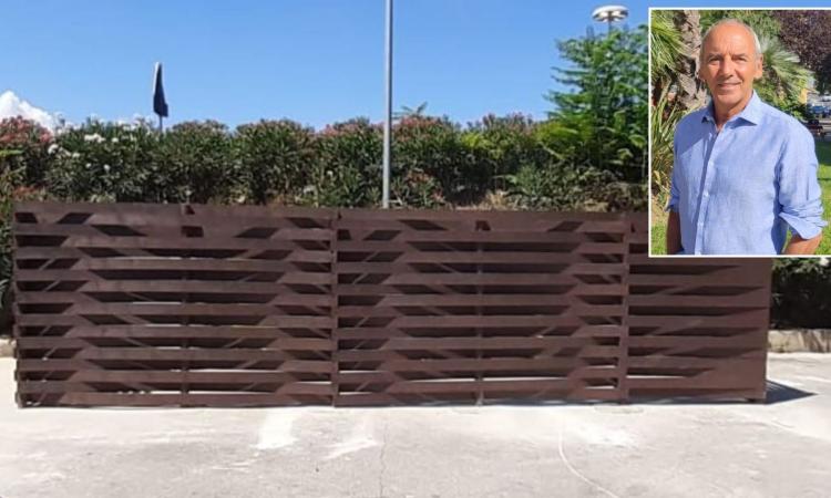 Porto Recanati, nuova isola ecologica in centro: "Stop ai cassonetti per giallo, blu e carta" Porto Recanati, nuova isola ecologica in centro: "Stop ai cassonetti per giallo, blu e carta"
