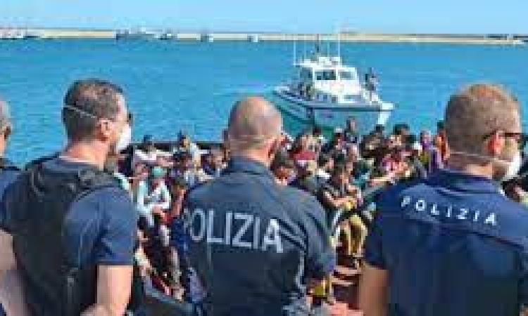 Il degrado figlio dell'incapacità politica di produrre norme